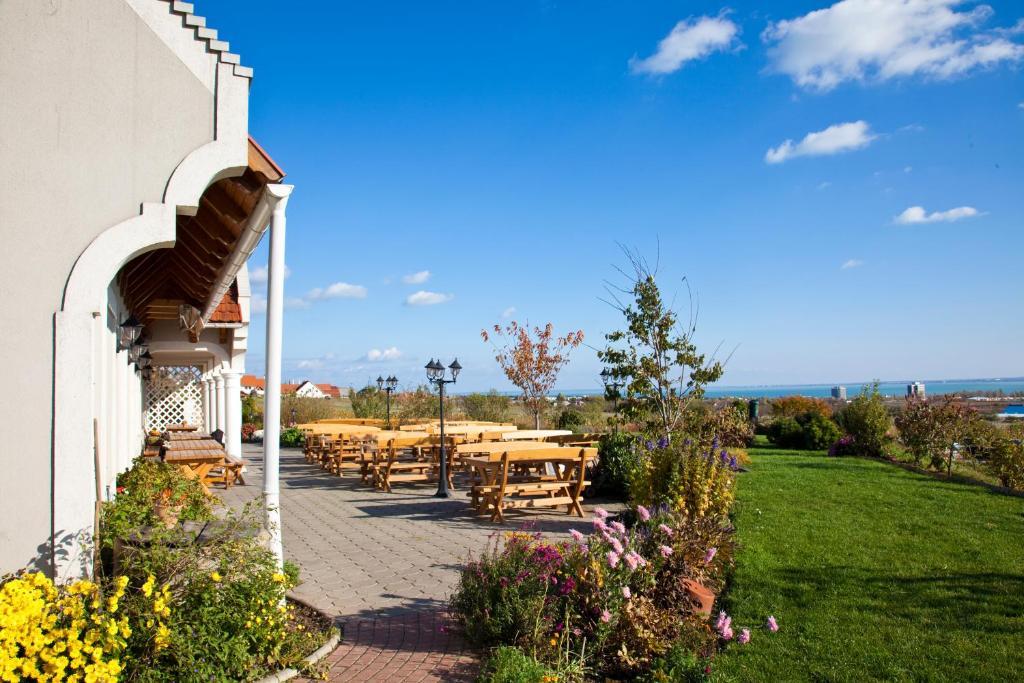 Koczor Winery & Guesthouse Balatonfured Exterior photo